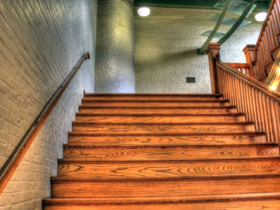Transformer vos escaliers guide pratique pour une rénovation réussie