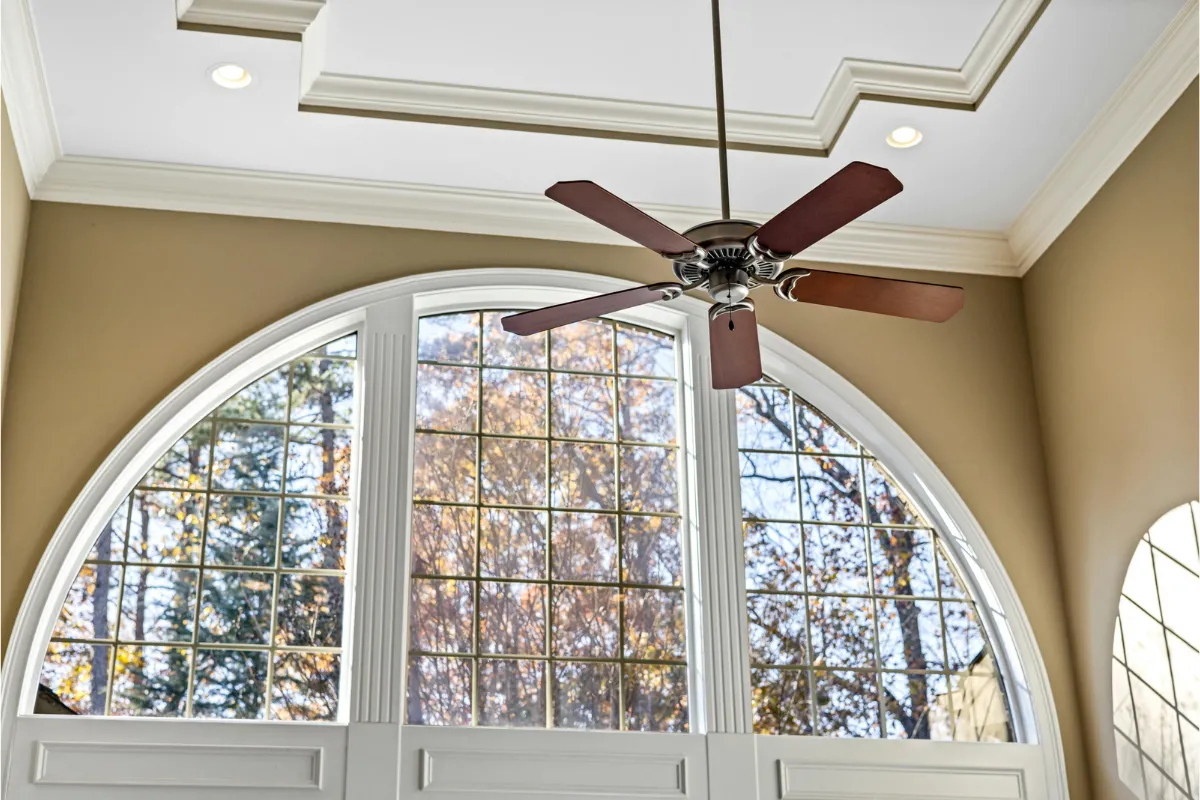 Standards de construction hauteur sous plafond en France