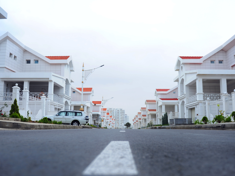 Copropriété sans étages : particularités juridiques